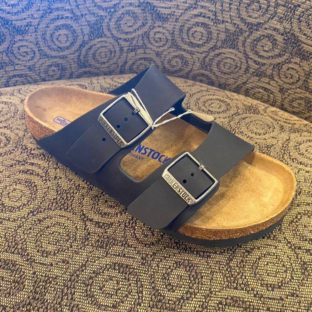 Birkenstock - Arizona Oiled Leather Black (NEW W/ BOX)